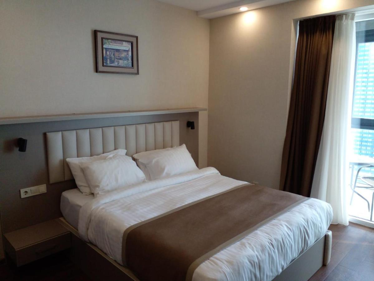 Aphrodite Apartments 바투미 외부 사진