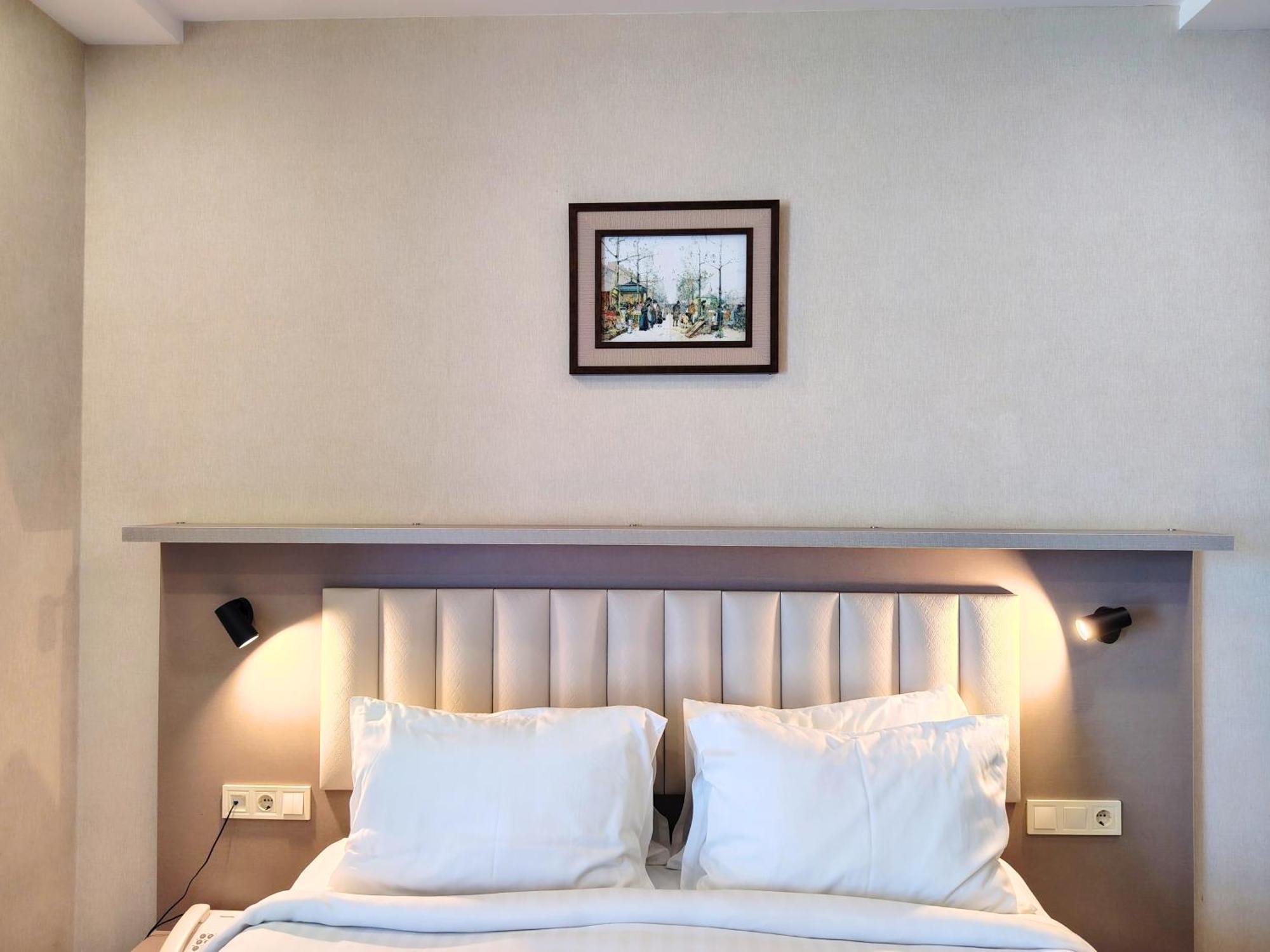 Aphrodite Apartments 바투미 외부 사진