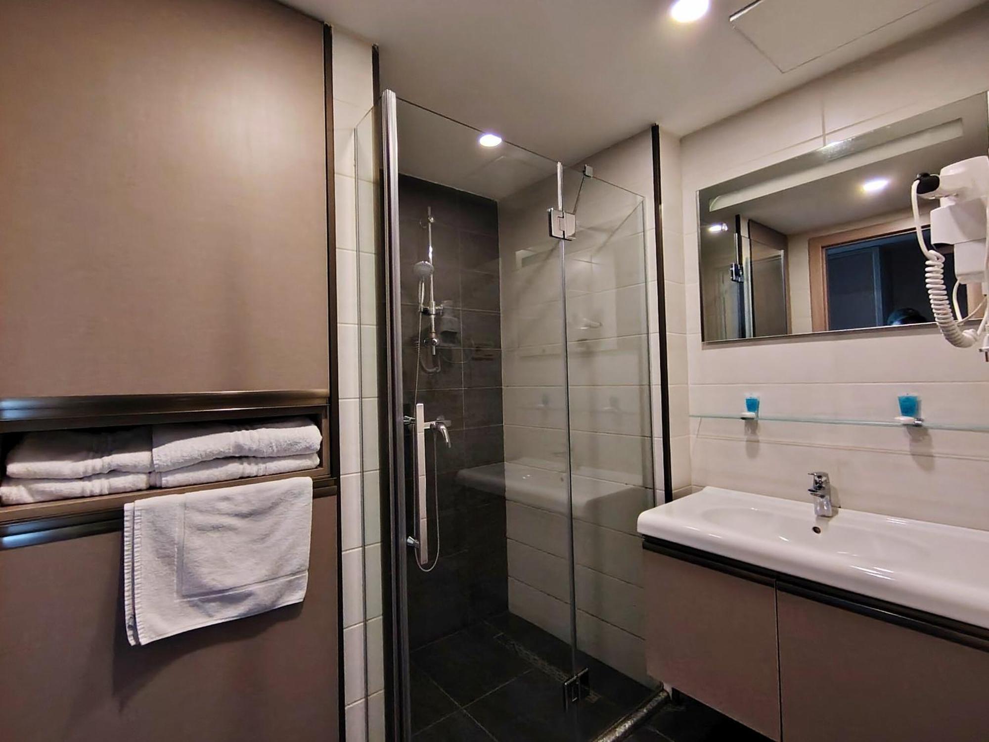 Aphrodite Apartments 바투미 외부 사진