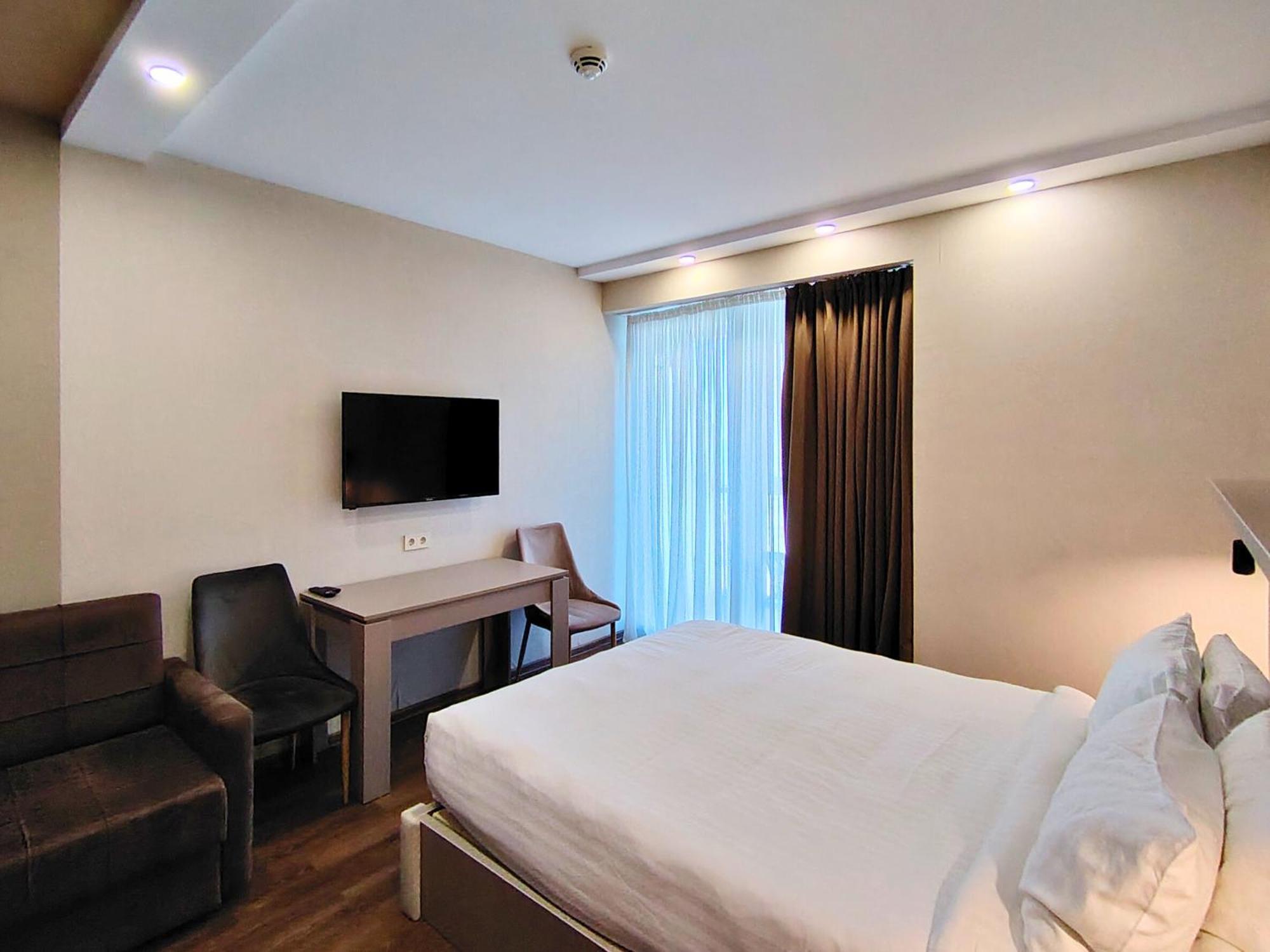 Aphrodite Apartments 바투미 외부 사진